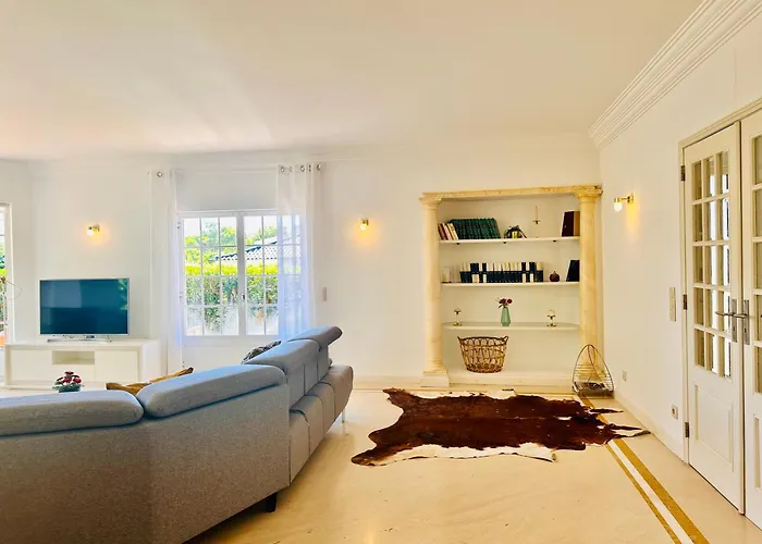 Glicinias Cascais Villa *