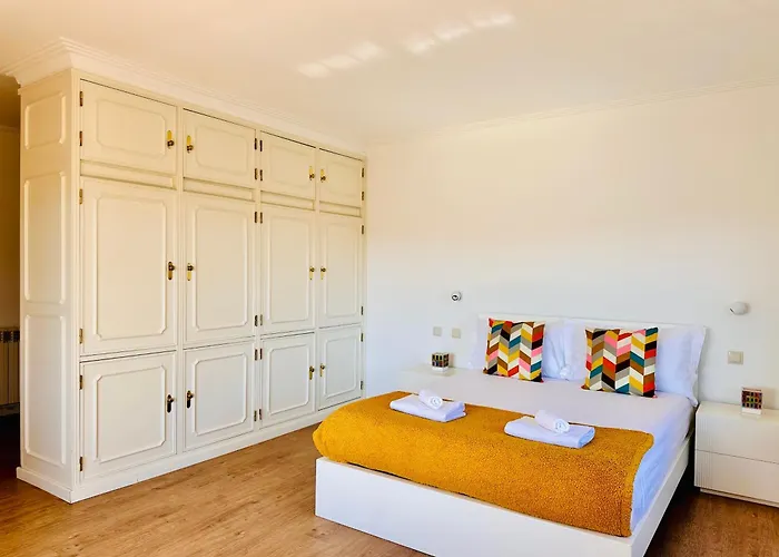 Villa Glicinias Cascais *